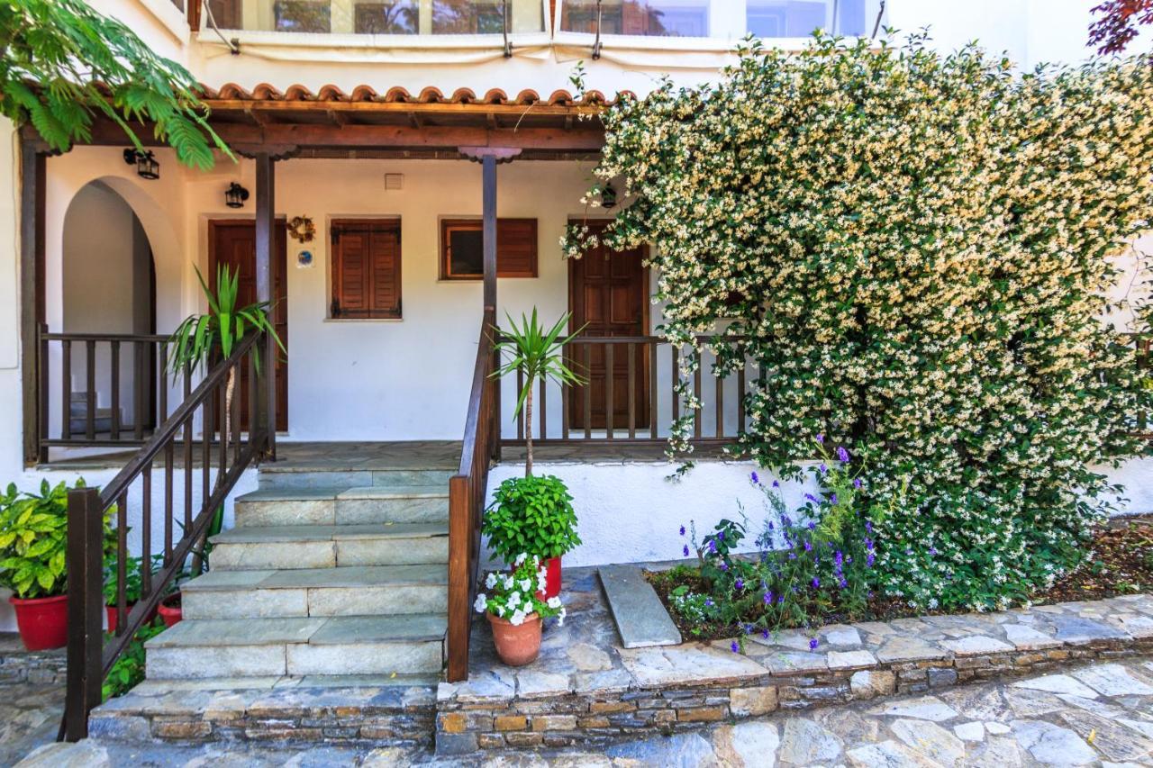 Studios Avra Agios Georgios  المظهر الخارجي الصورة